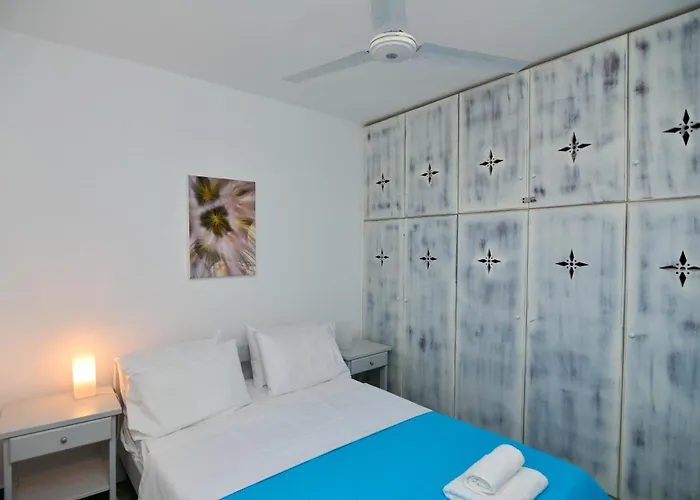 Sea View Cycladic House 4 Min From Port Páros