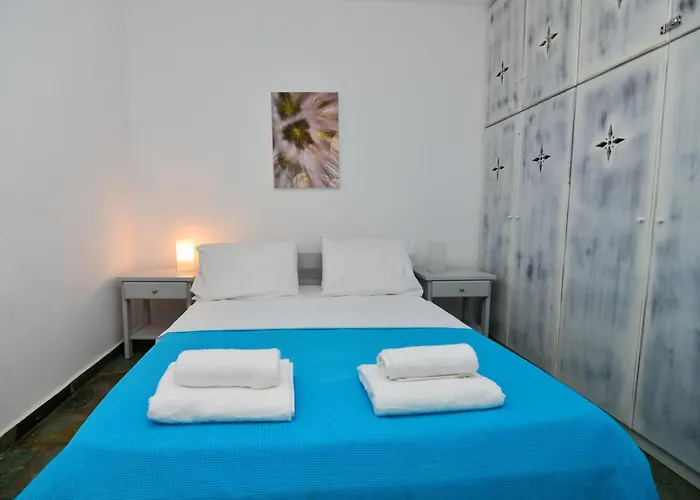 Sea View Cycladic House 4 Min From Port Páros